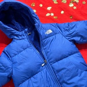 The North Face Moondoggy Down Jacket size 6 new without tags
